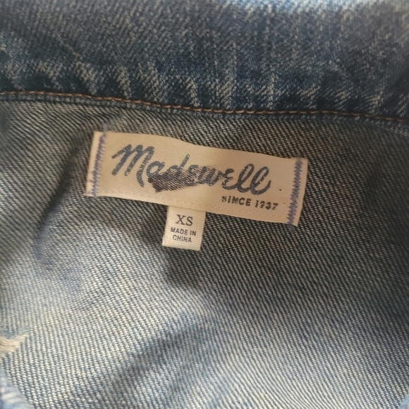 Madewell Distressed Denim Jacket - Picture 2 of 6